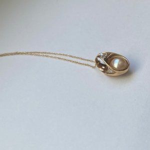 ✨ NWT Pearl Pendant Necklace